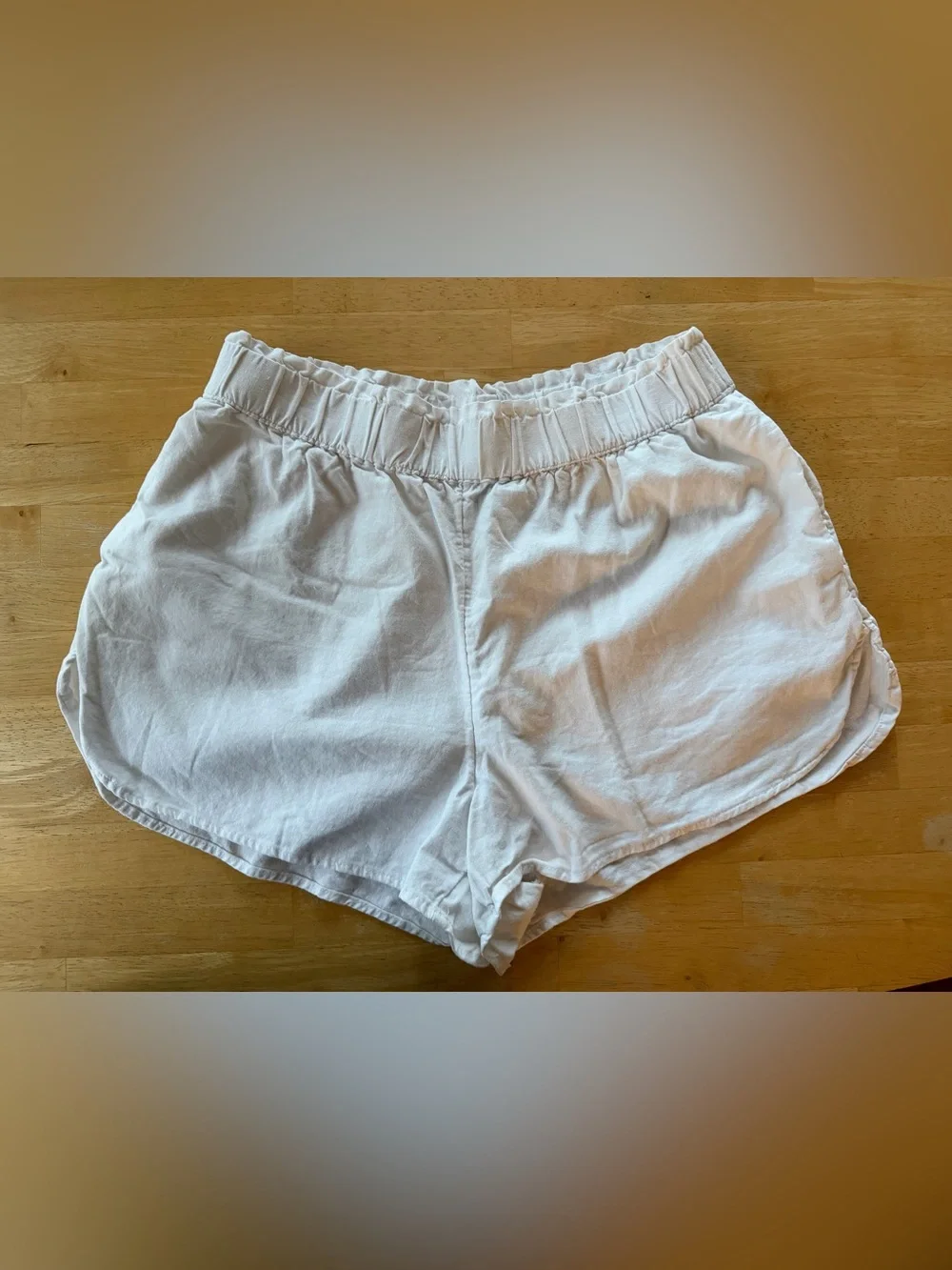 Universal Thread White Women's Elastic Waist Athletic Shorts